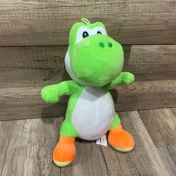 Super Mario World Plush Green Yoshi Soft Toy Stuffed Plush Animal Doll 12" - Picture 1 of 6